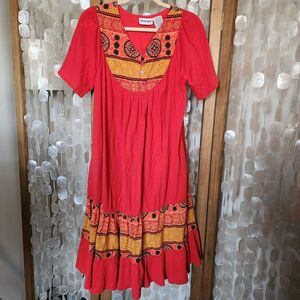 VTG Boho Tribal Festival Prairie Dress National Patchwork Cotton Red Tiered Sz M